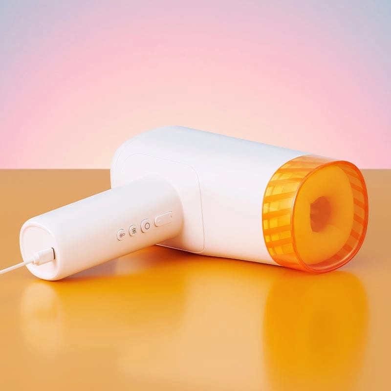 AK - Super S1 Heat Thrusting Masturbator (White)