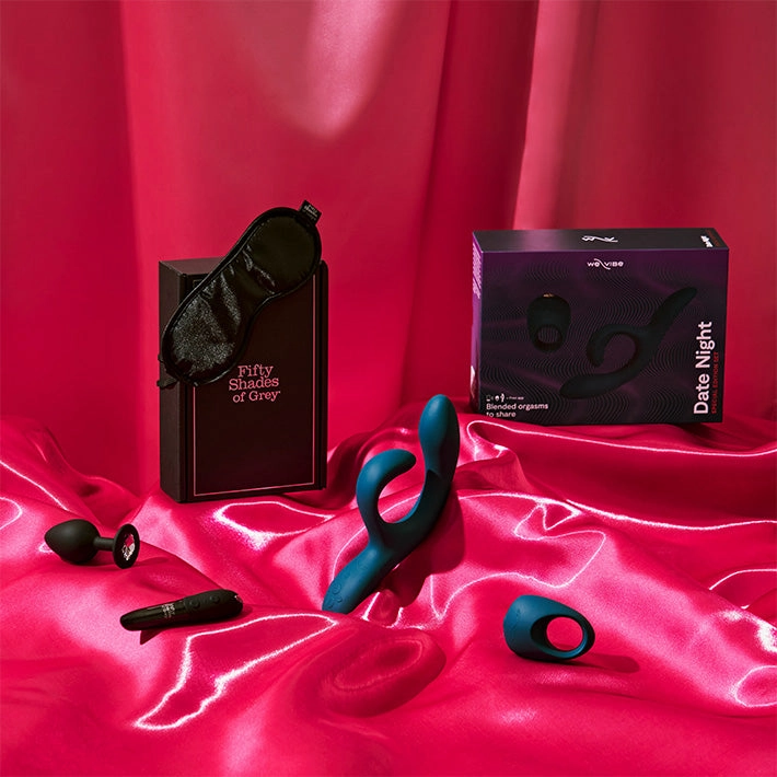Fifty Shades of Grey Come To Bed Couples Kit