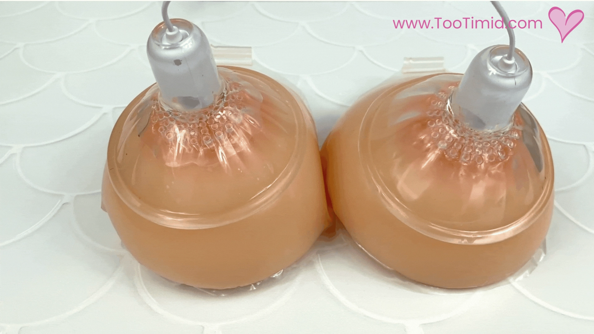 Mamilo Nipple Sucker Vibrator Set