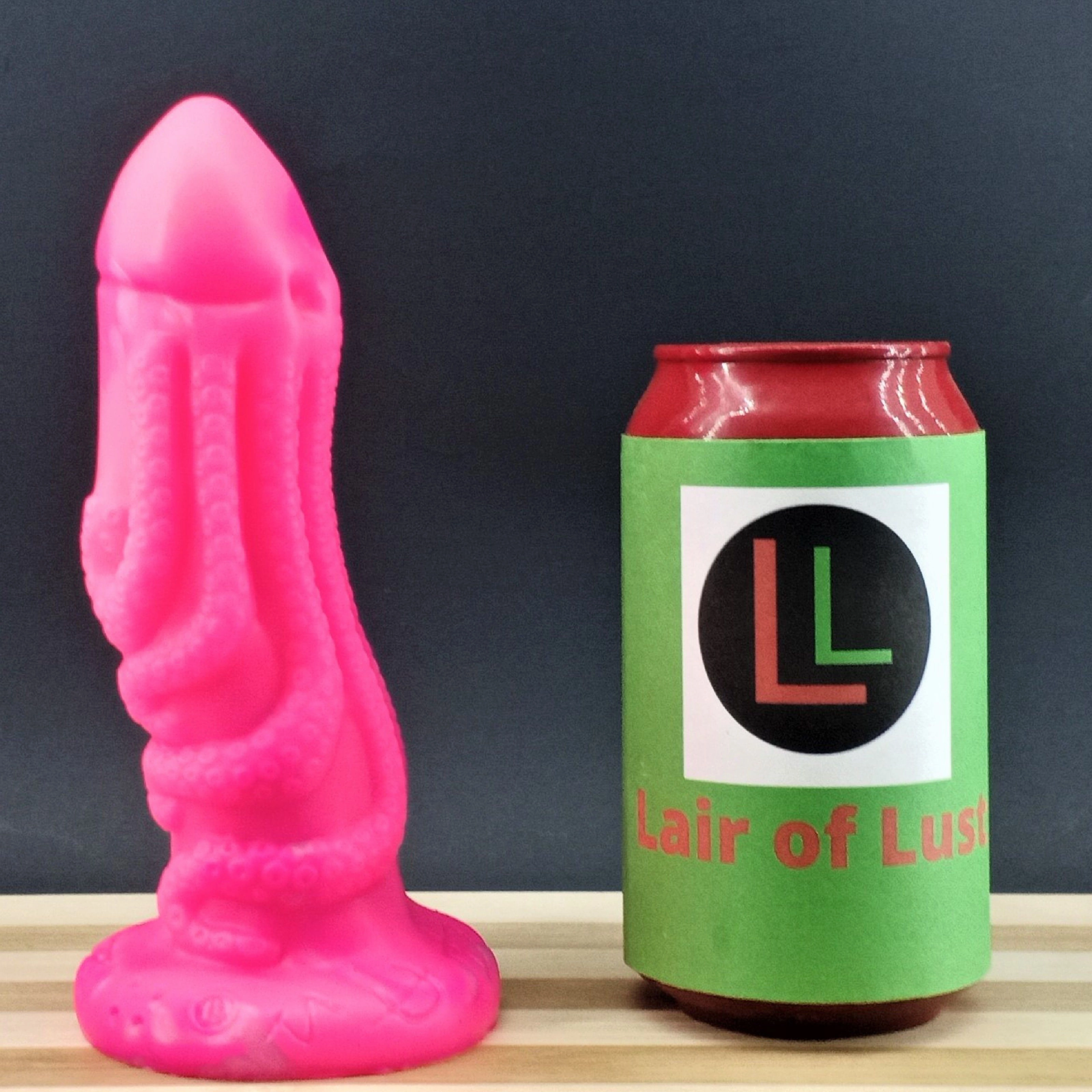 The Summoned One -  Cthulhu Themed - Dragon Dildo